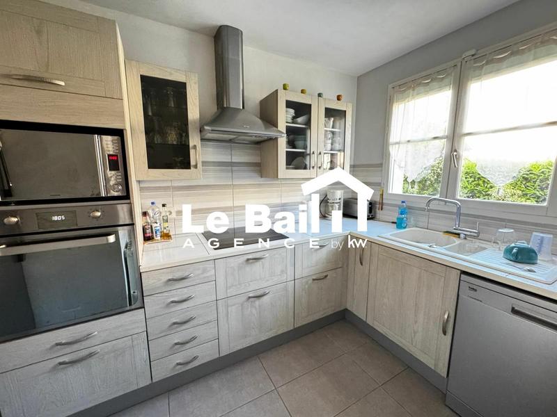 Maison - 128 m² - 7 pièces