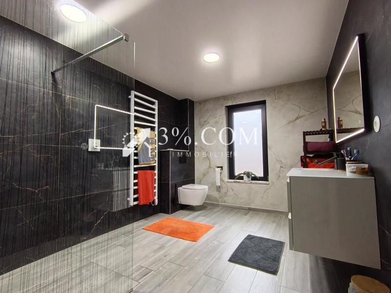 Villa - 136 m² - 5 pièces