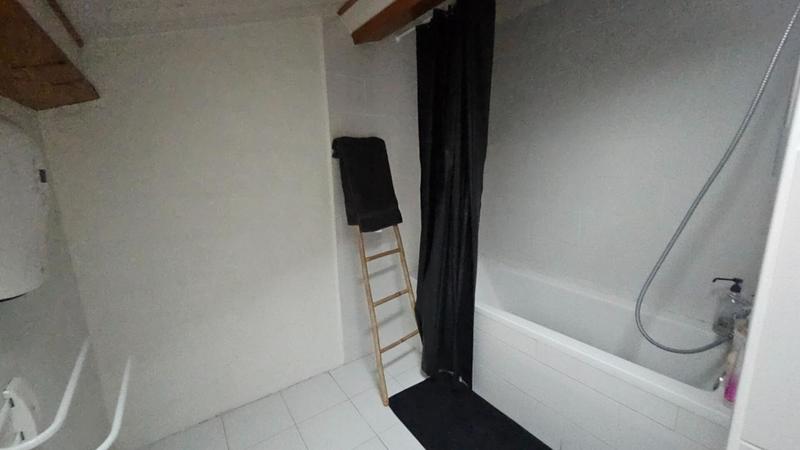 Maison - 276 m² - 10 pièces