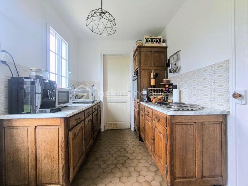 Maison ancienne - 104 m² - 7 pièces