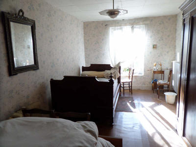 Maison - 88 m² - 4 pièces