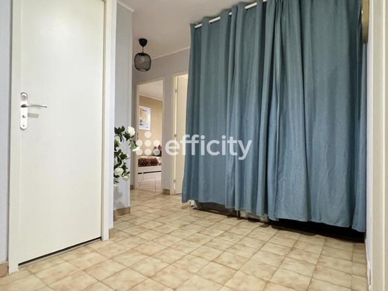 Appartement - 79 m² - 4 pièces