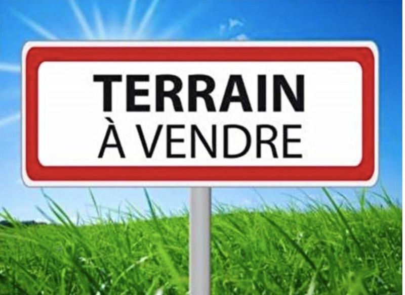Terrain constructible - 750 m²