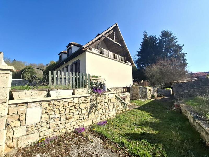 Maison - 115 m² - 5 pièces
