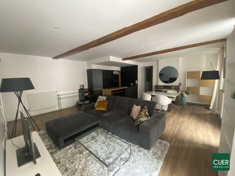 Appartement - 77 m² - 3 pièces