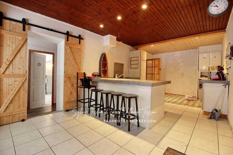 Maison - 122 m² - 5 pièces