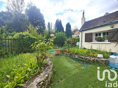 Maison - 233 m² - 7 pièces