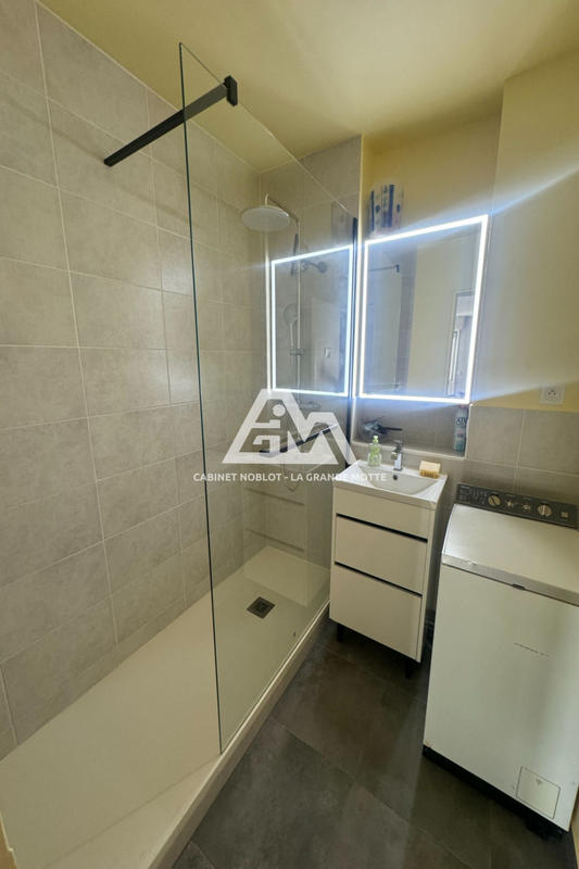 Appartement - 43 m² - 2 pièces