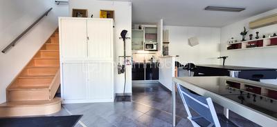 Bureau - 268 m² - 9 pièces