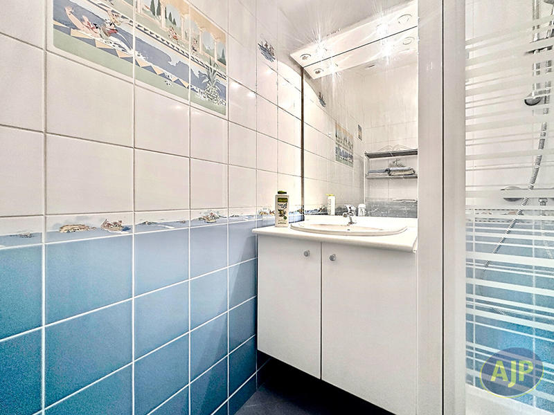 Maison - 110 m² - 7 pièces