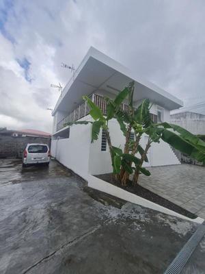 Maison - 210 m² - 7 pièces