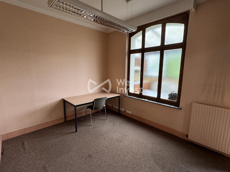 Maison - 122 m² - 8 pièces