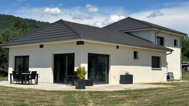 Maison - 135 m² - 6 pièces