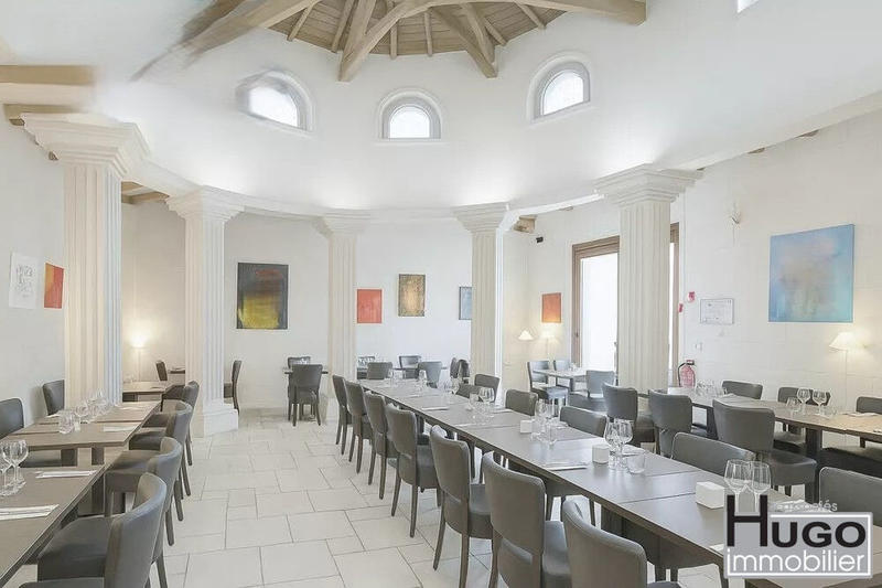 Local commercial - 390 m²