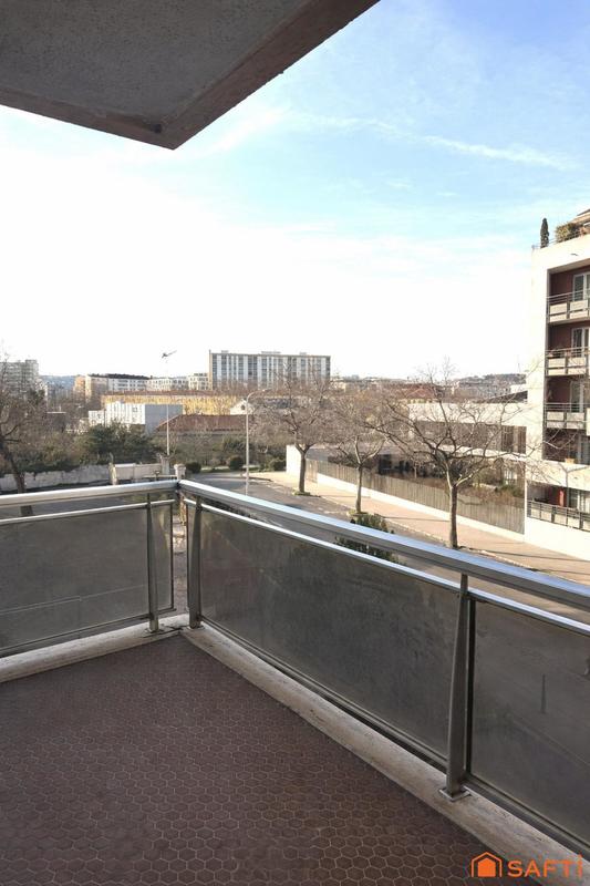 Appartement - 105 m² - 4 pièces