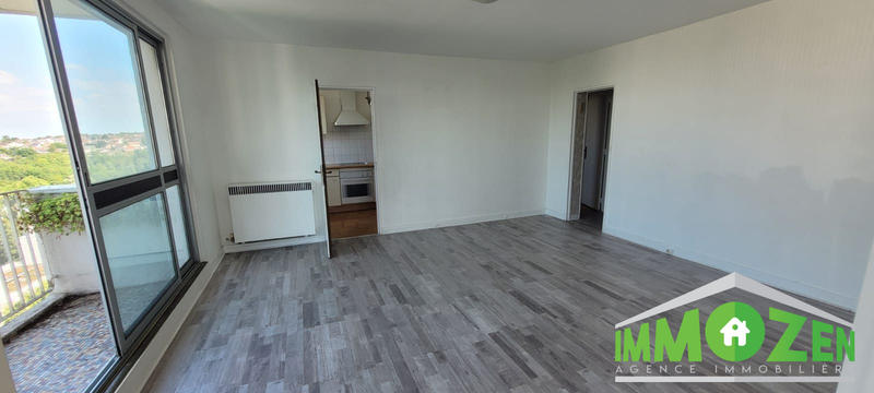 Appartement - 81 m² - 4 pièces