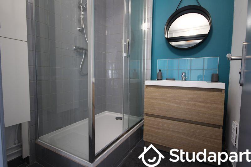 Chambre - 9 m² - 1 pièce