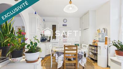 Maison - 224 m² - 5 pièces