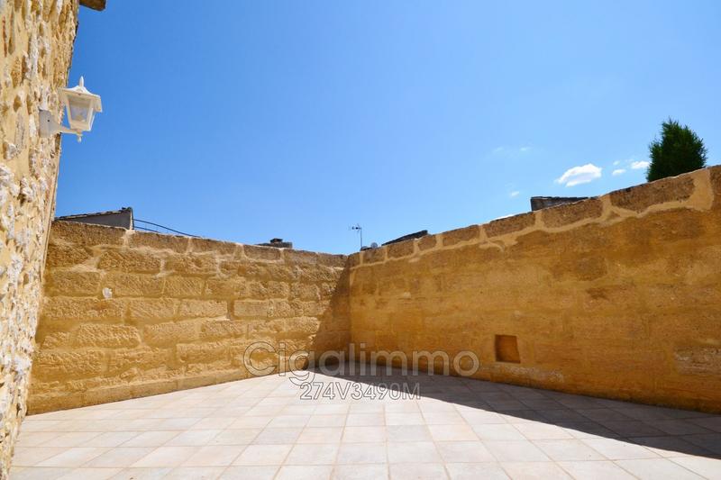 Maison en pierre - 161 m² - 6 pièces