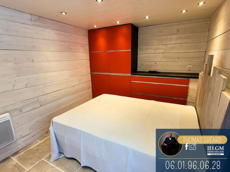 Propriété - 217 m² - 5 pièces