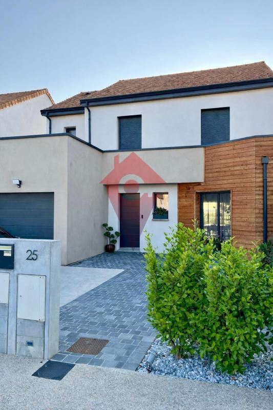 Maison - 119 m² - 6 pièces