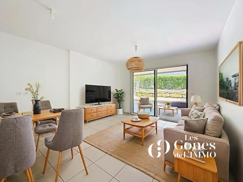 Appartement - 45 m² - 2 pièces