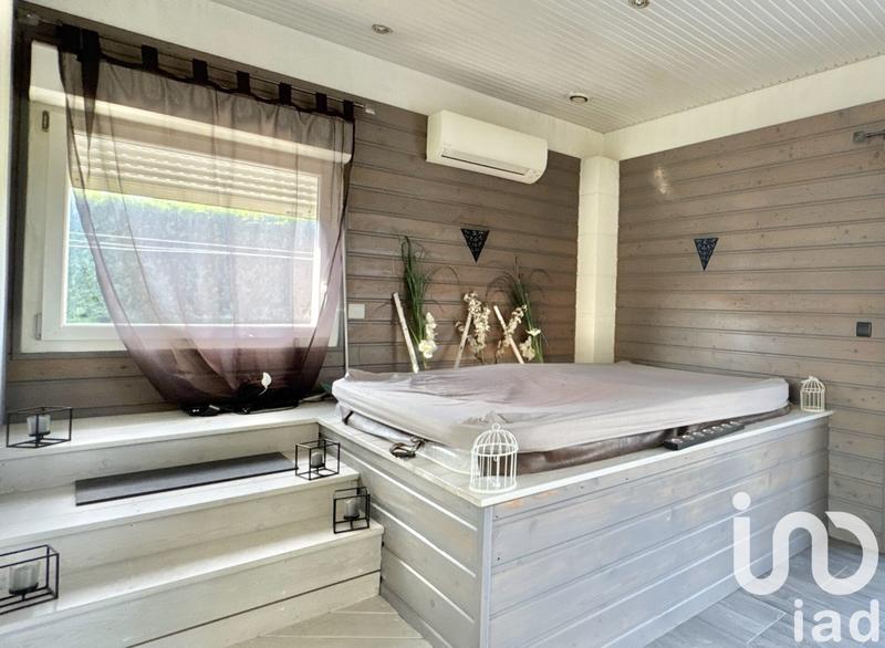 Maison - 190 m² - 7 pièces