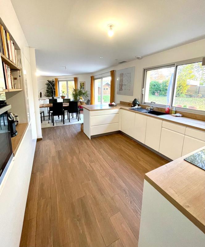 Maison - 145 m² - 6 pièces