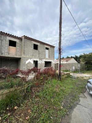 Villa - 88 m² - 4 pièces