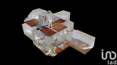 Maison - 186 m² - 8 pièces