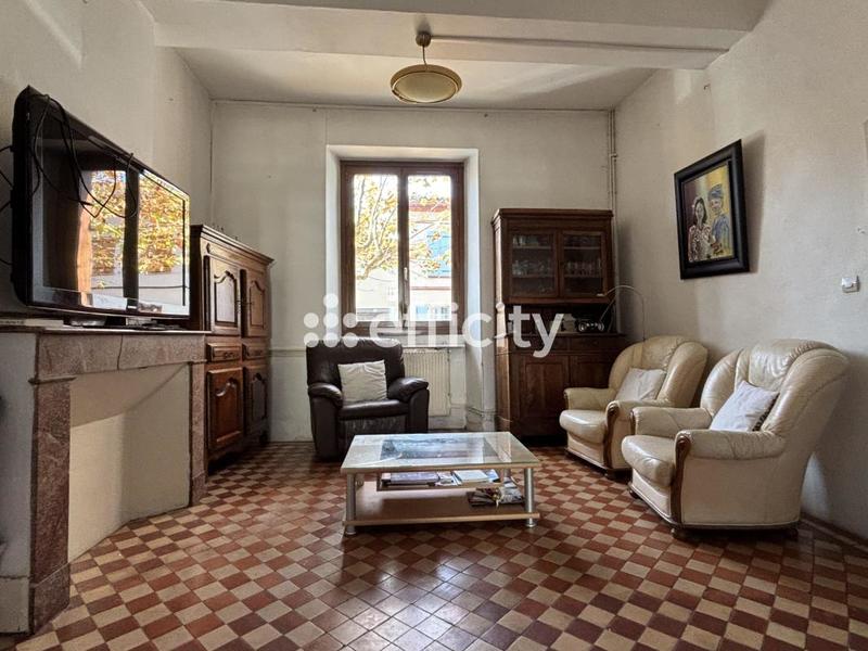 Maison - 169 m² - 5 pièces