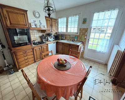 Maison traditionnelle - 191 m² - 8 pièces