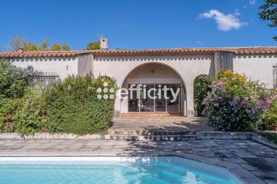 Villa - 170 m² - 6 pièces