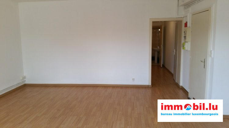 Appartement - 82 m² - 3 pièces