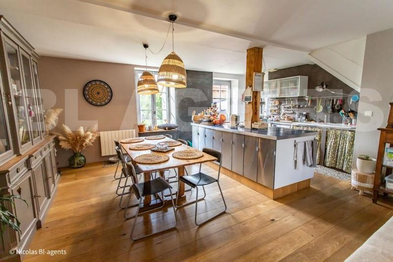 Longère - 186 m² - 7 pièces