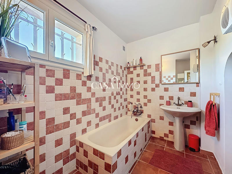 Villa - 92 m² - 4 pièces