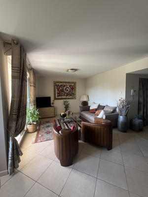 Appartement - 76 m² - 3 pièces