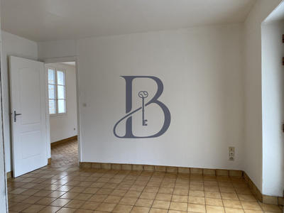 Maison - 83 m² - 5 pièces