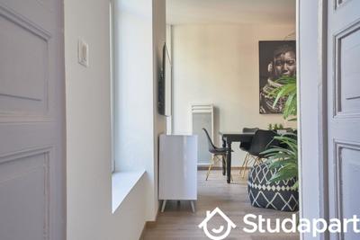 Chambre - 13 m² - 1 pièce