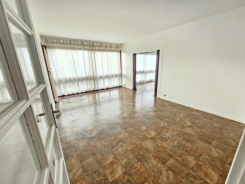 Appartement - 84 m² - 4 pièces