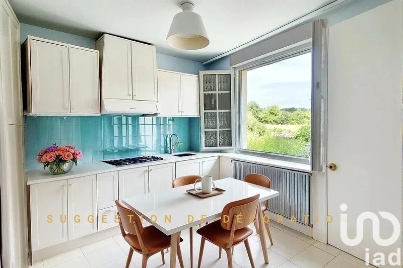 Maison - 121 m² - 6 pièces