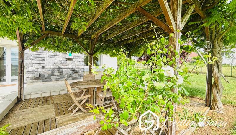 Villa - 210 m² - 7 pièces