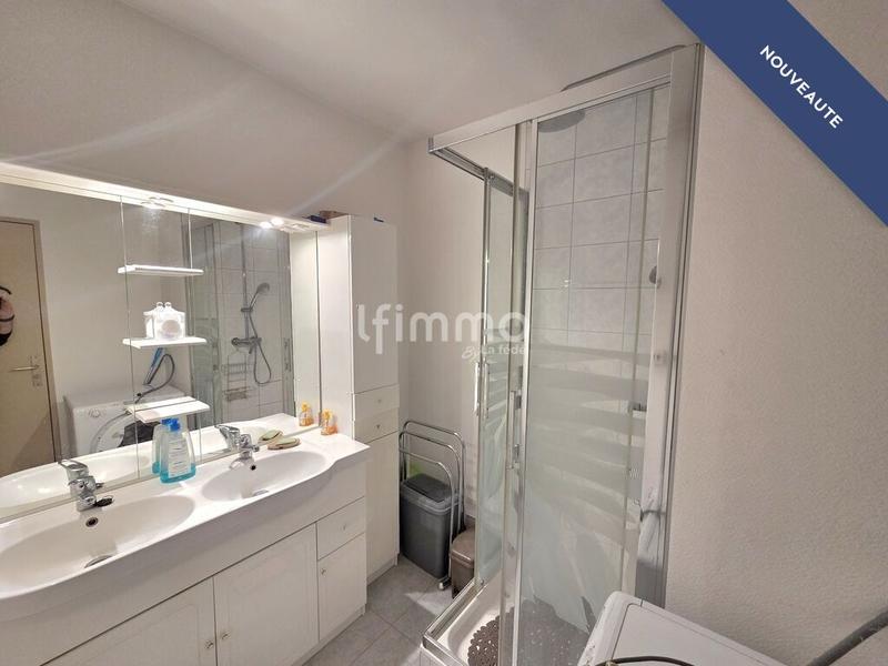 Appartement - 94 m² - 5 pièces
