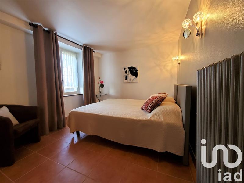 Maison de campagne - 210 m² - 8 pièces