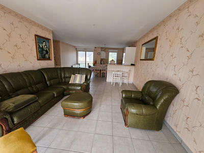 Appartement - 74 m² - 2 pièces