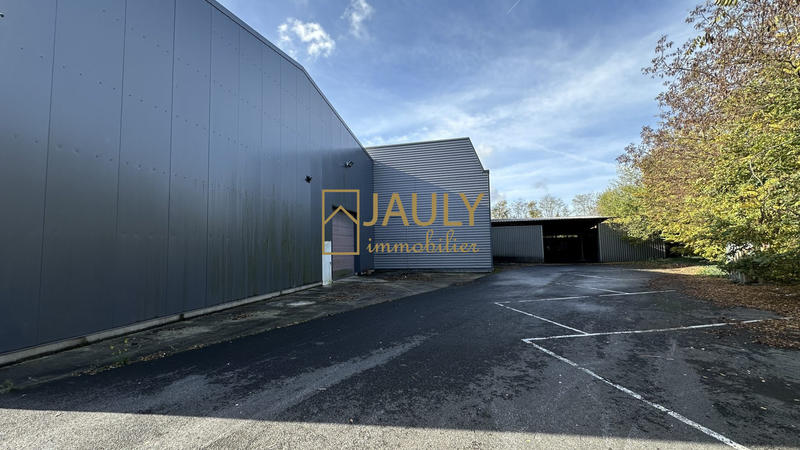 Entrepôt - 5 520 m²