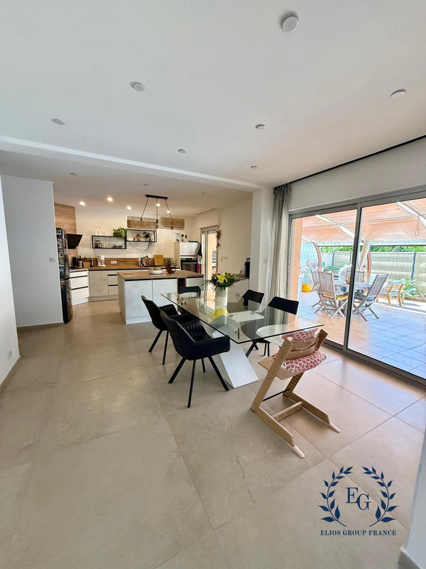 Appartement - 124 m² - 4 pièces