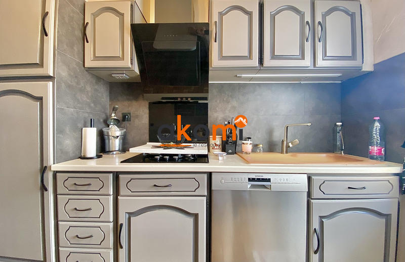 Maison - 95 m² - 5 pièces