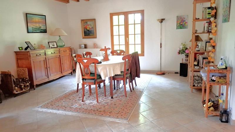 Demeure - 324 m² - 13 pièces