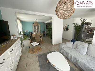 Maison - 163 m² - 8 pièces